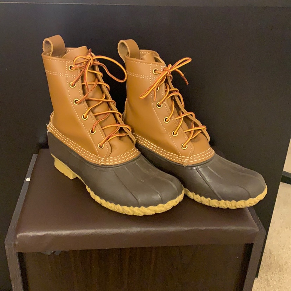 Women’s LL Bean Boot 8” Women’s 8